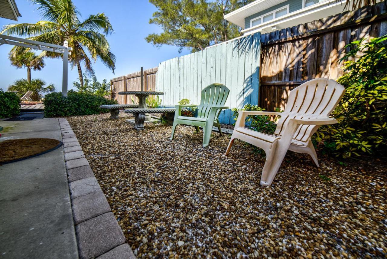 Sun N Fun Beachfront Vacation Rentals Indian Shores Exteriér fotografie